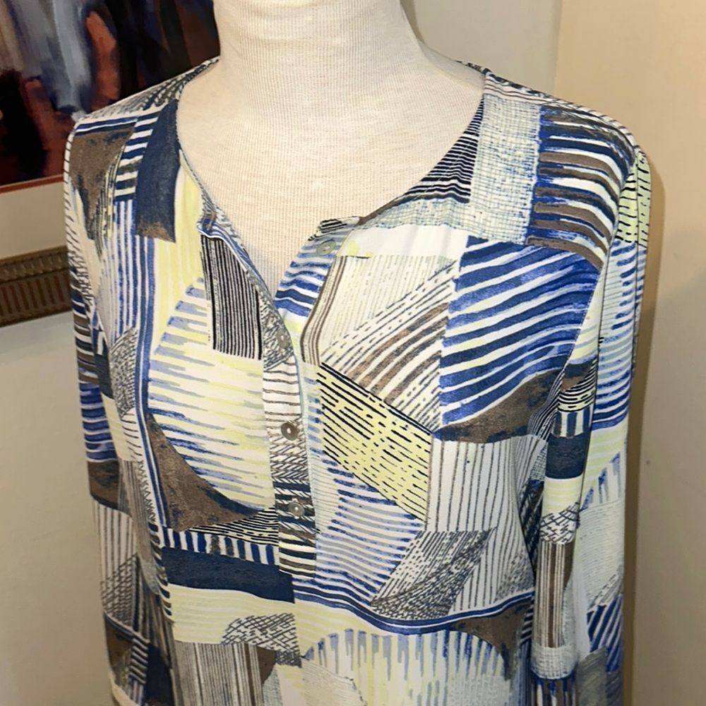 Chico’s Abstract Patterned Asymmetrical Hem Women… - image 3